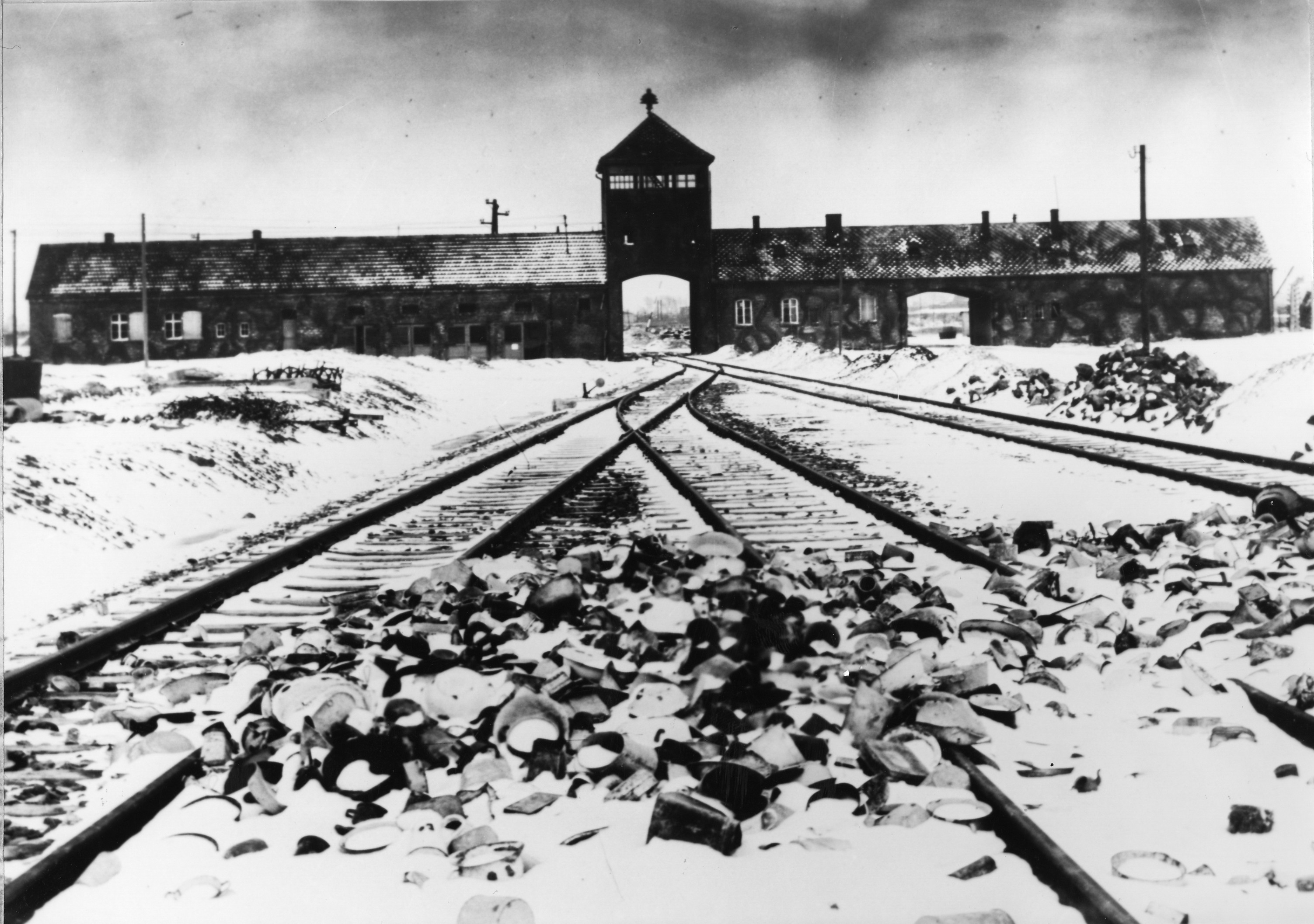 Det största koncentrationslägret var Auschwitz i södra Polen.